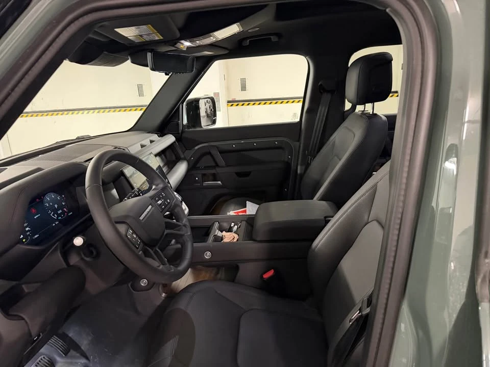 2026 Land Rover Defender L663 - Image 14 of 17