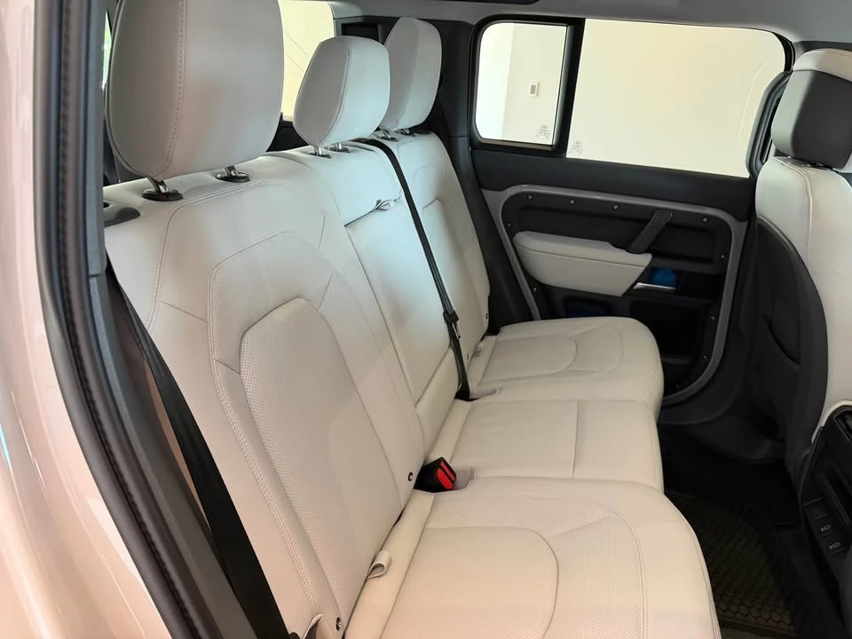2026 Land Rover Defender L663 - Image 20 of 20