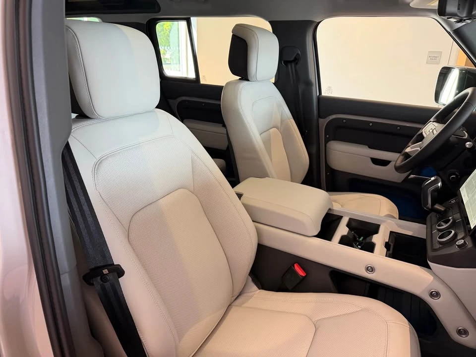 2026 Land Rover Defender L663 - Image 19 of 20