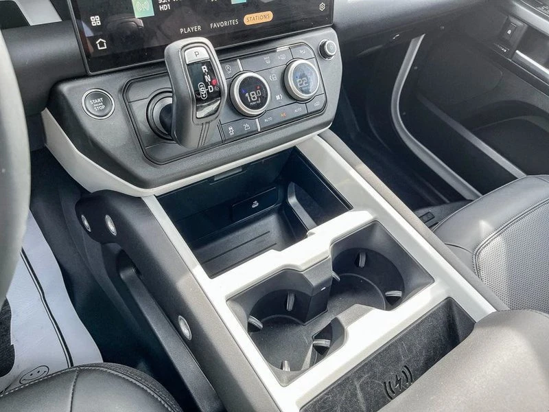 2026 Land Rover Defender L663 - Image 15 of 20