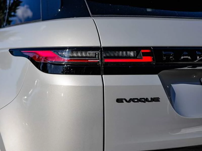 2026 Land Rover Range Rover Evoque 2nd Gen - Image 7 of 16
