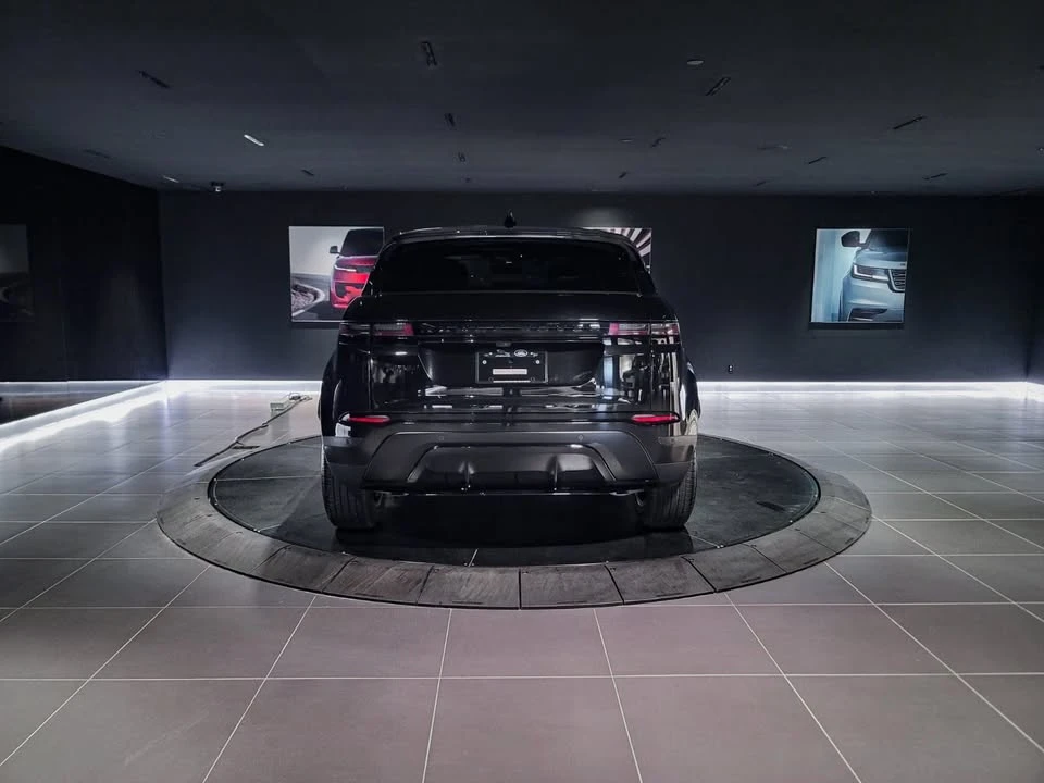 2026 Land Rover Range Rover Evoque 2nd Gen - Image 6 of 20