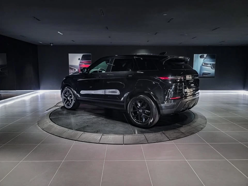2026 Land Rover Range Rover Evoque 2nd Gen - Image 7 of 20