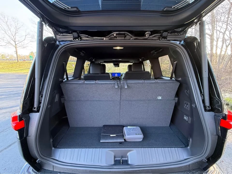 2026 Lexus GX 3rd Gen - Image 14 of 14