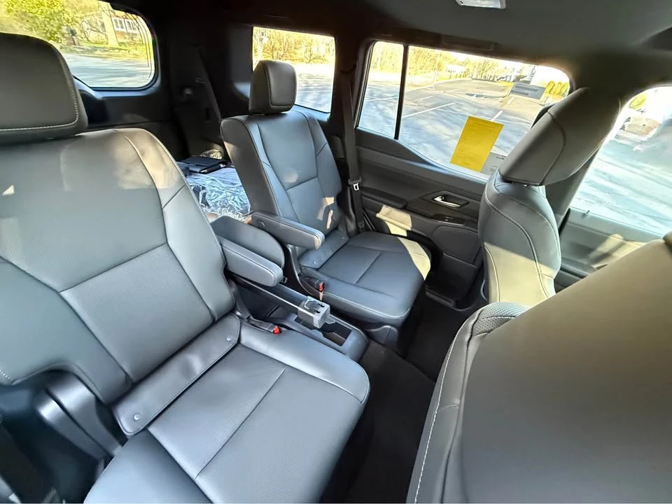 2026 Lexus GX 3rd Gen - Image 12 of 14