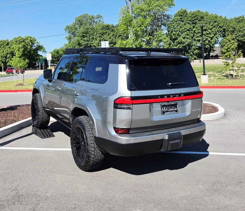 2026 Lexus GX 3rd Gen - Image 6 of 7