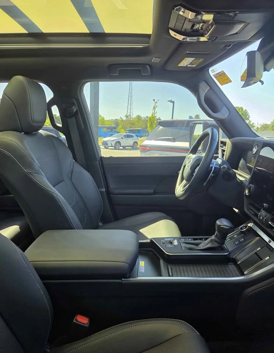 2026 Lexus GX 3rd Gen - Image 7 of 7