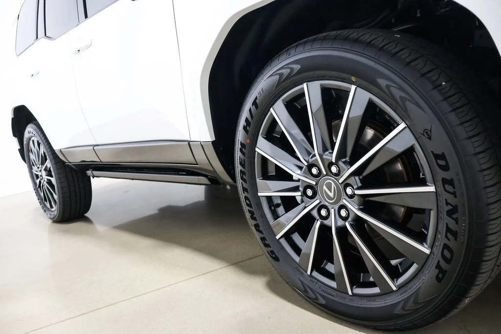 2026 Lexus GX 3rd Gen - Image 14 of 21