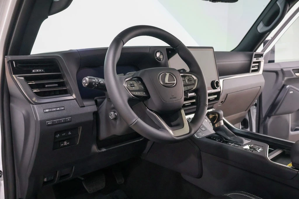 2026 Lexus GX 3rd Gen - Image 20 of 24