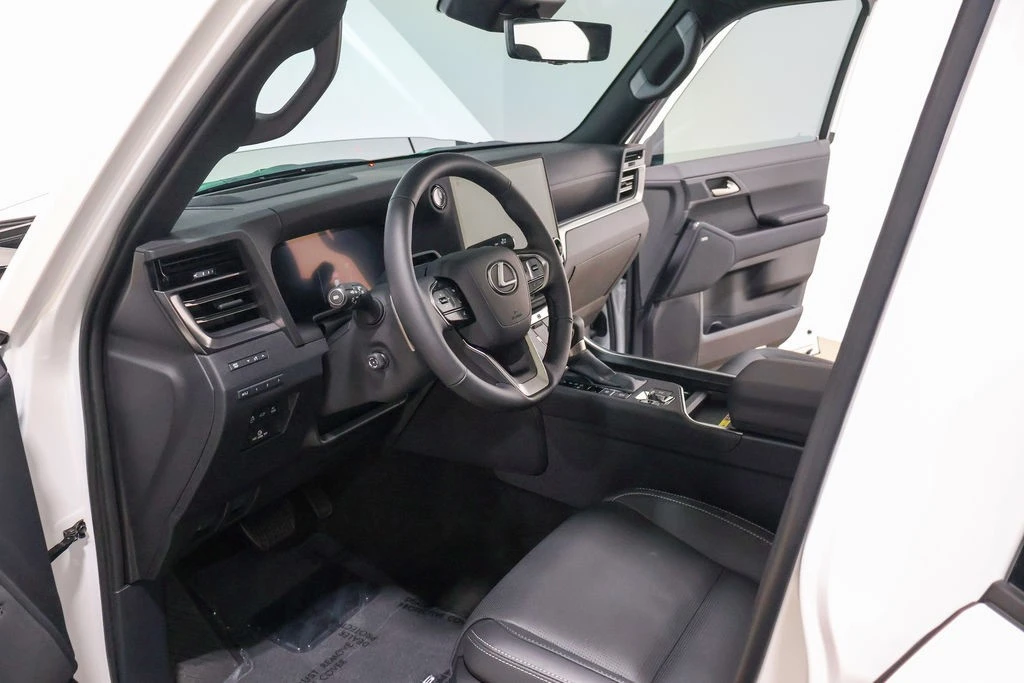 2026 Lexus GX 3rd Gen - Image 19 of 24