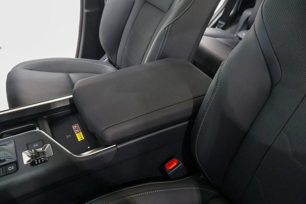 2026 Lexus GX 3rd Gen - Image 24 of 24
