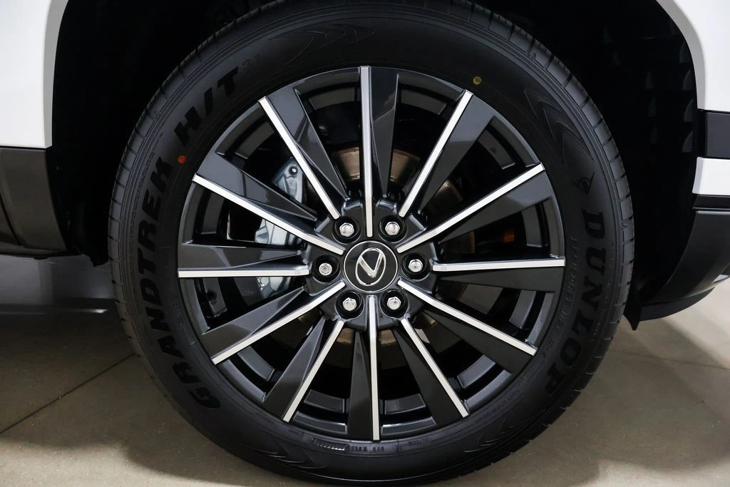 2026 Lexus GX 3rd Gen - Image 15 of 24
