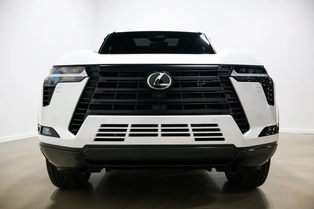 2026 Lexus GX 3rd Gen - Image 8 of 21