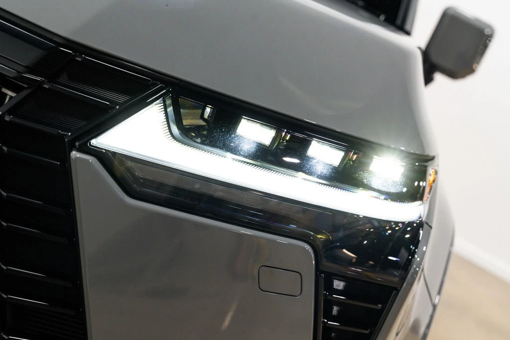 2026 Lexus - Image 5 of 24
