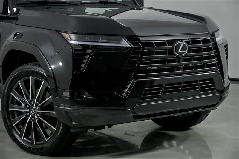 2026 Lexus GX 3rd Gen - Image 3 of 21
