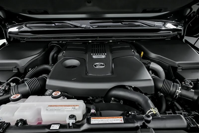 2026 Lexus GX 3rd Gen - Image 17 of 21