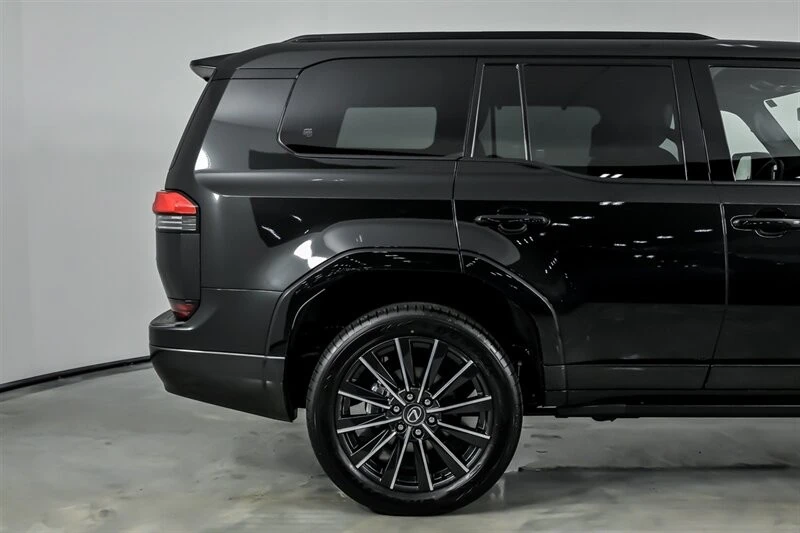 2026 Lexus GX 3rd Gen - Image 13 of 21
