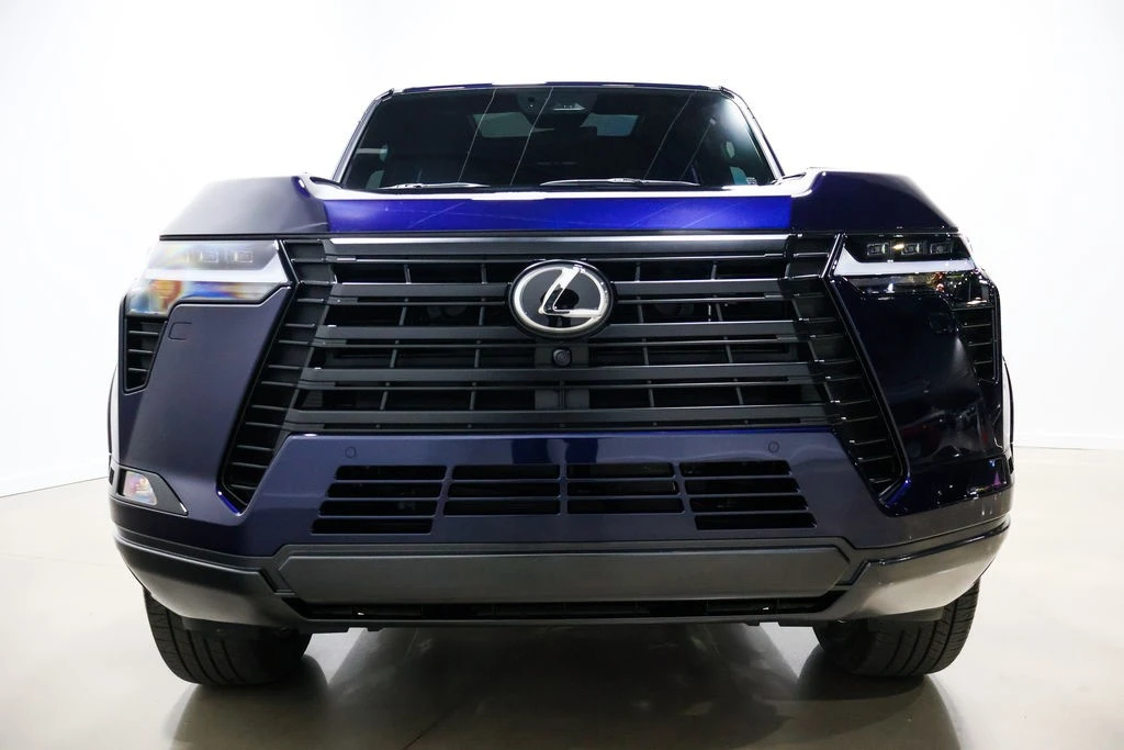 2026 Lexus GX 3rd Gen - Image 17 of 24