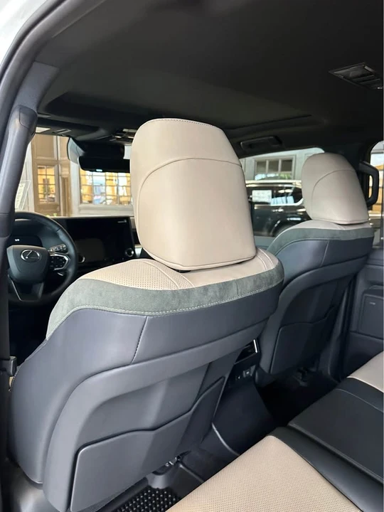 2026 Lexus GX 3rd Gen - Image 8 of 9