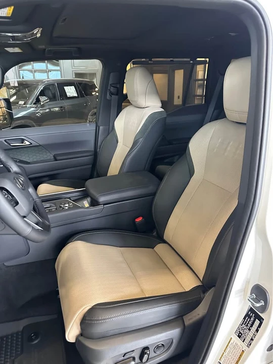 2026 Lexus GX 3rd Gen - Image 7 of 9