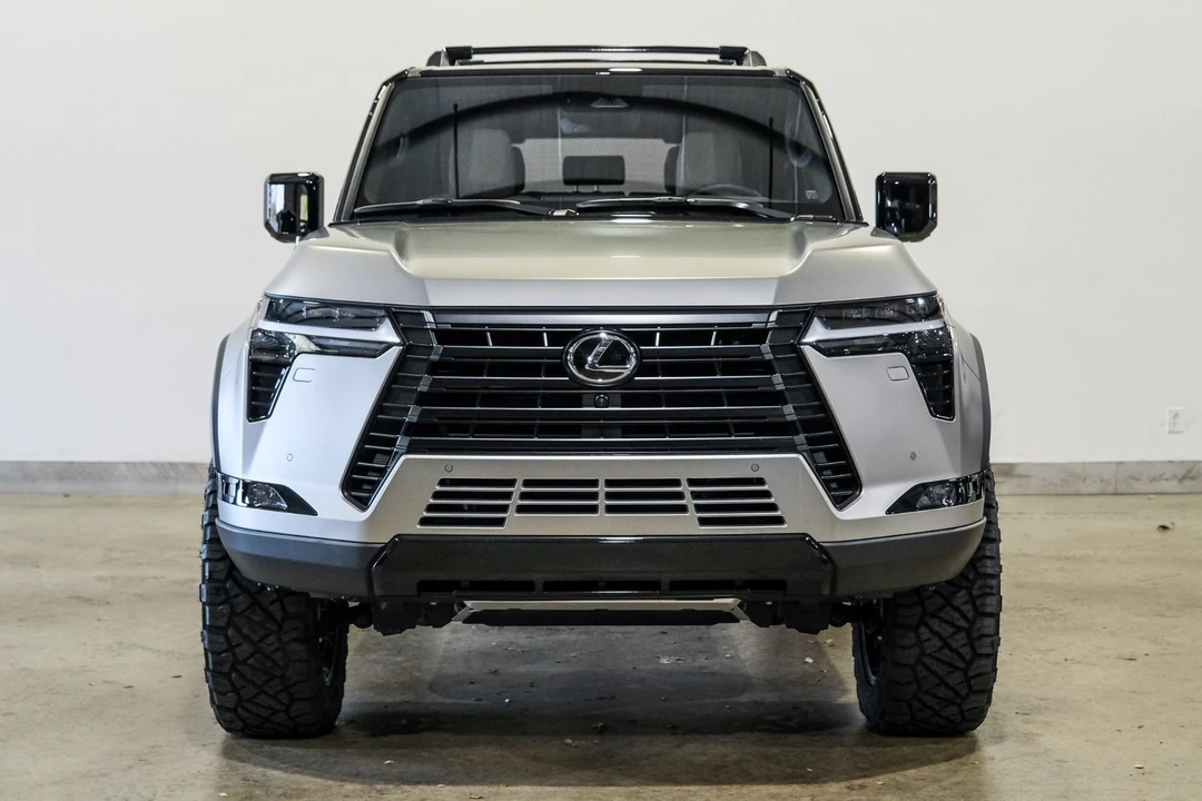 2026 Lexus GX 3rd Gen - Image 2 of 12