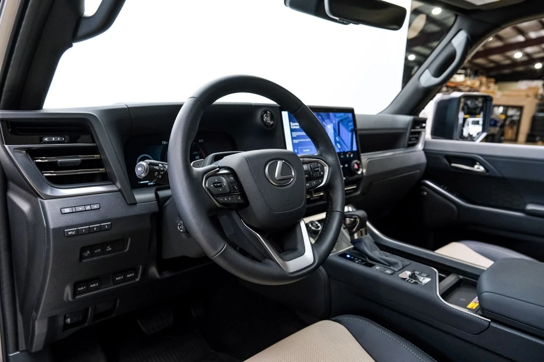 2026 Lexus GX 3rd Gen - Image 10 of 12
