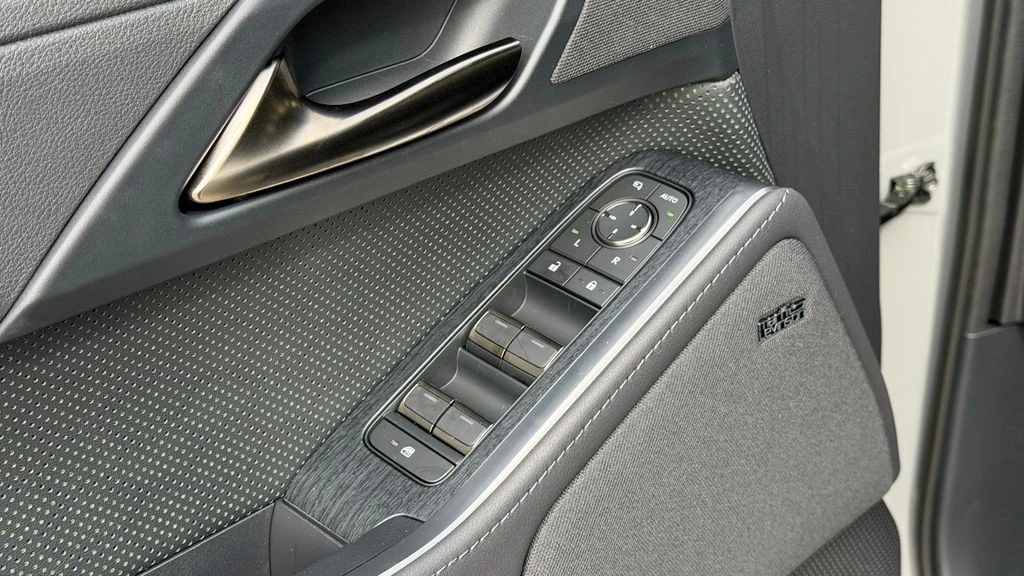 2026 Lexus GX 3rd Gen - Image 14 of 21