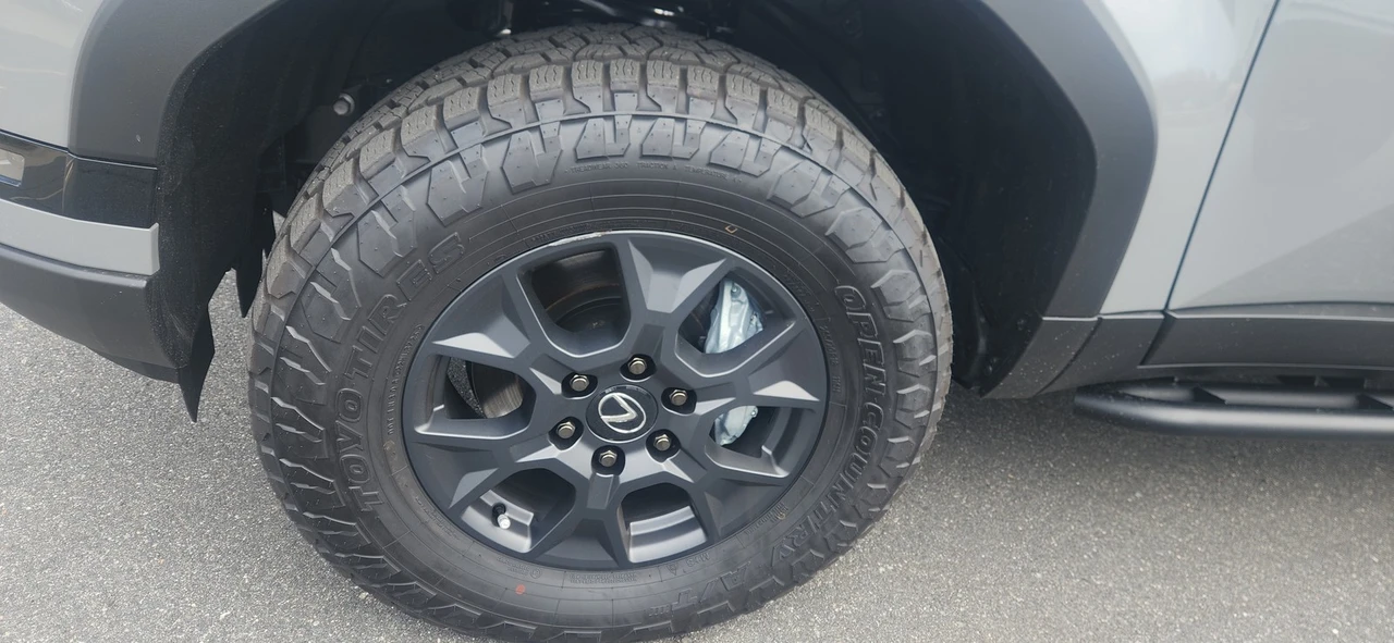 2026 Lexus GX 3rd Gen - Image 6 of 21