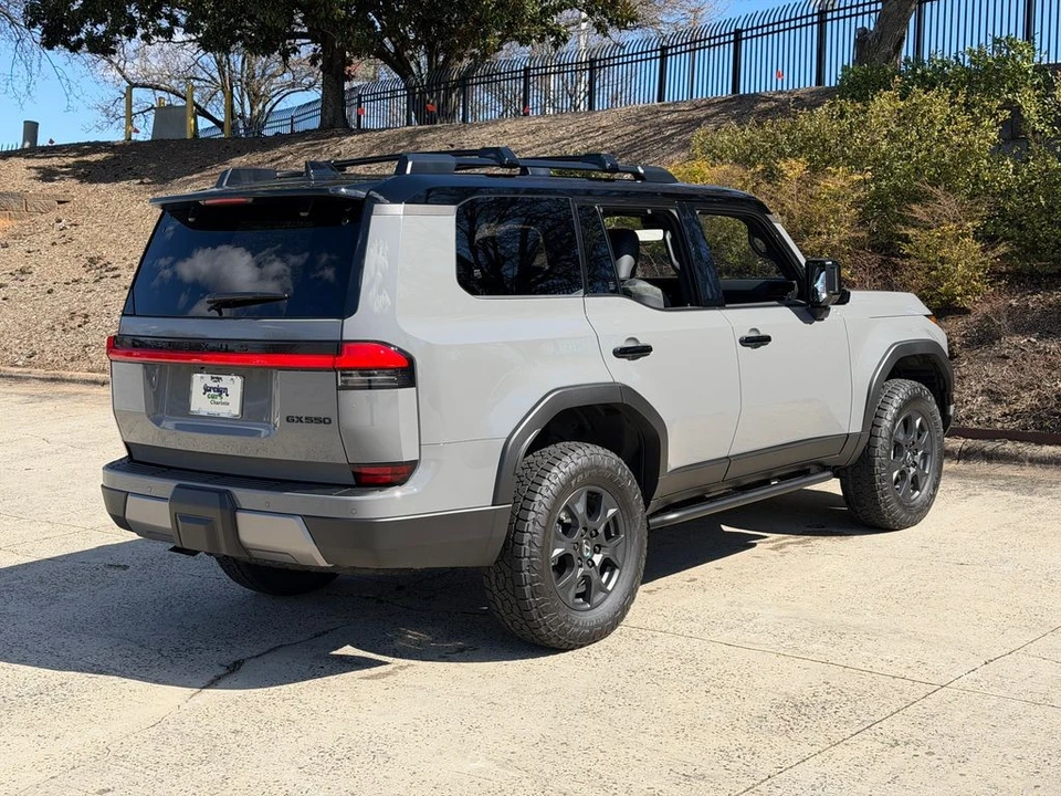 2026 Lexus GX 3rd Gen - Image 5 of 21
