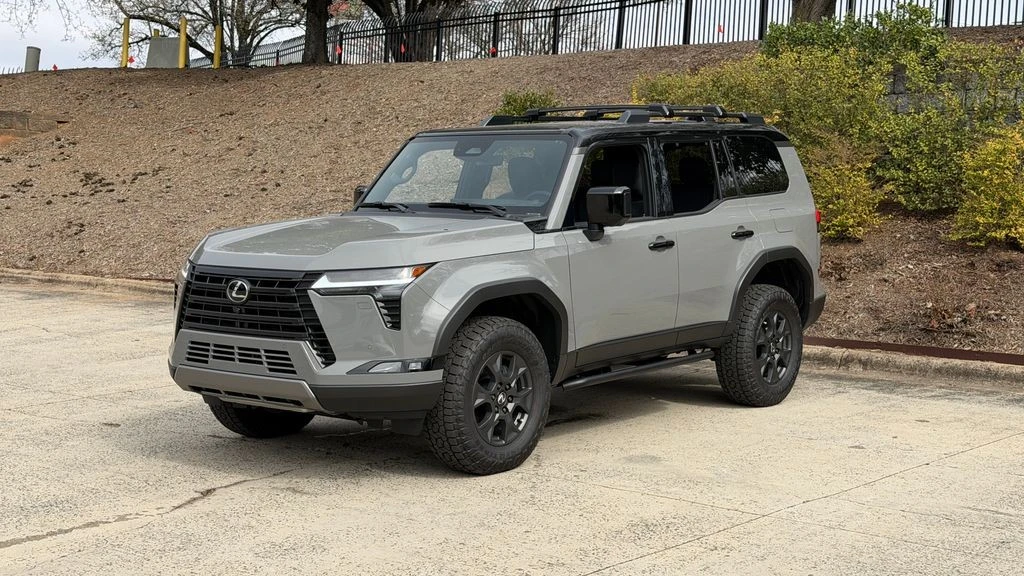 2026 Lexus GX 3rd Gen - Image 9 of 12