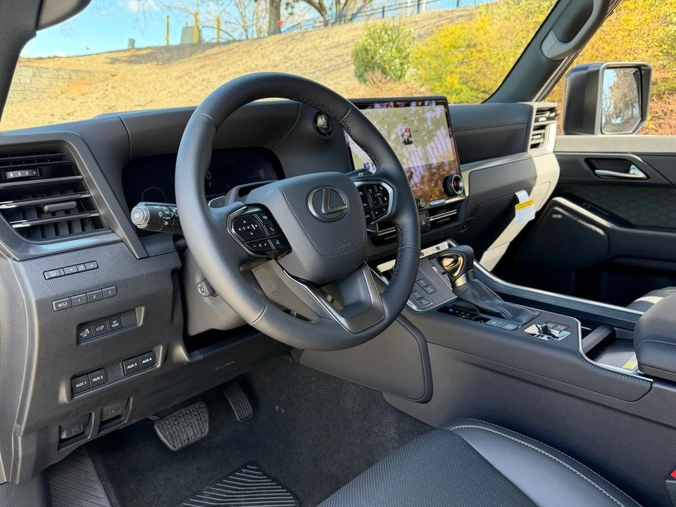 2026 Lexus GX 3rd Gen - Image 16 of 21