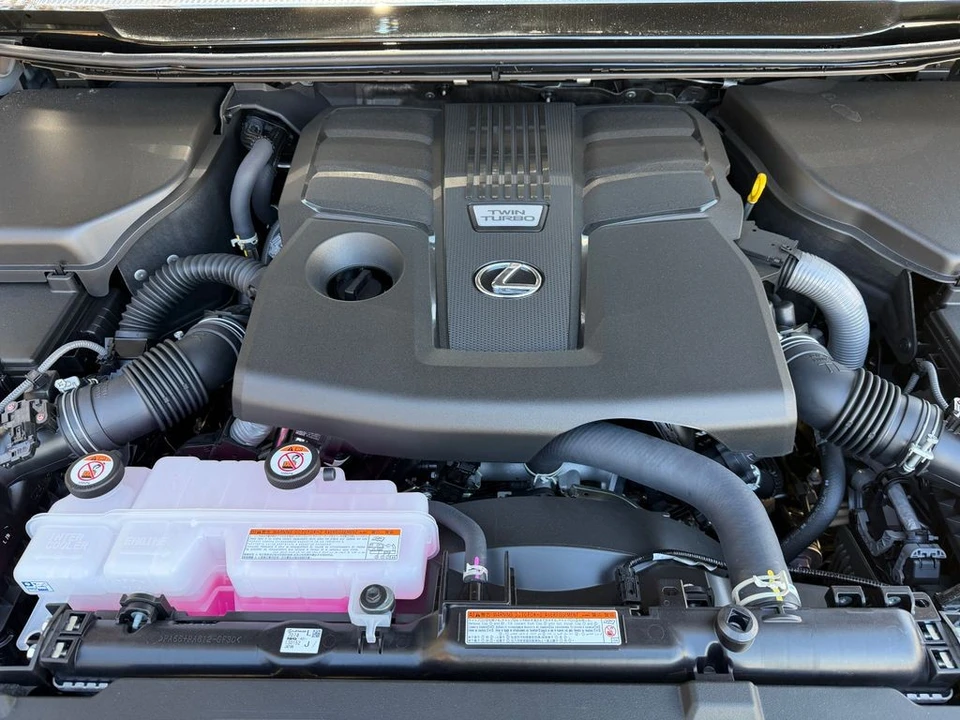2026 Lexus GX 3rd Gen - Image 10 of 21