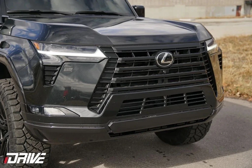 2026 Lexus GX 3rd Gen - Image 3 of 21