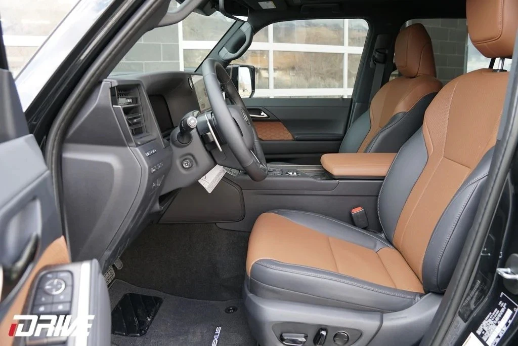2026 Lexus GX 3rd Gen - Image 17 of 21
