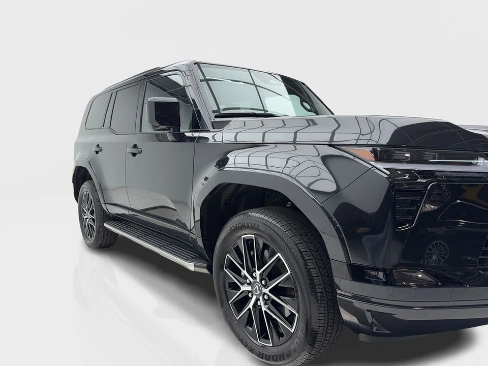 2026 Lexus GX 3rd Gen - Image 2 of 12