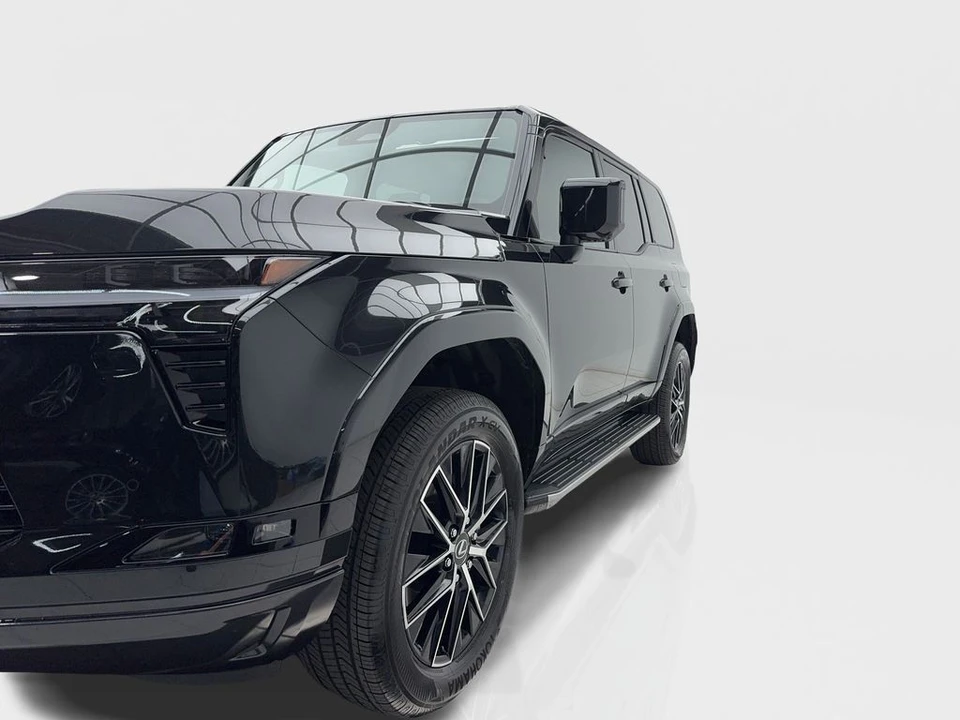 2026 Lexus GX 3rd Gen - Image 3 of 12