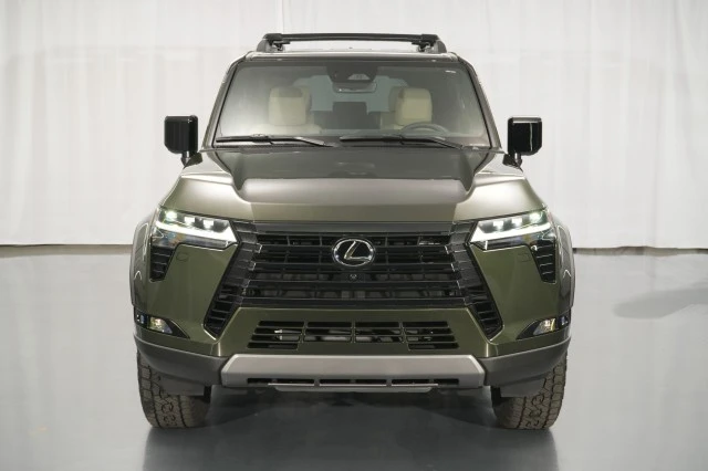 2026 Lexus GX 3rd Gen - Image 8 of 21