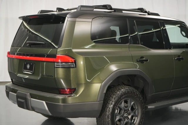 2026 Lexus GX 3rd Gen - Image 19 of 21