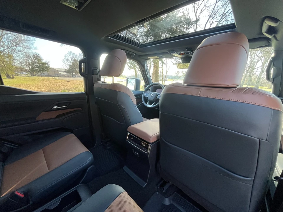 2026 Lexus GX 3rd Gen - Image 21 of 21