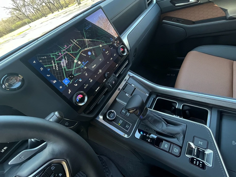 2026 Lexus GX 3rd Gen - Image 14 of 21