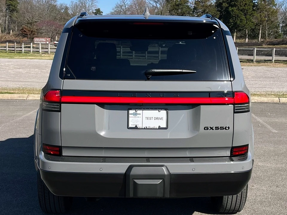 2026 Lexus GX 3rd Gen - Image 6 of 21