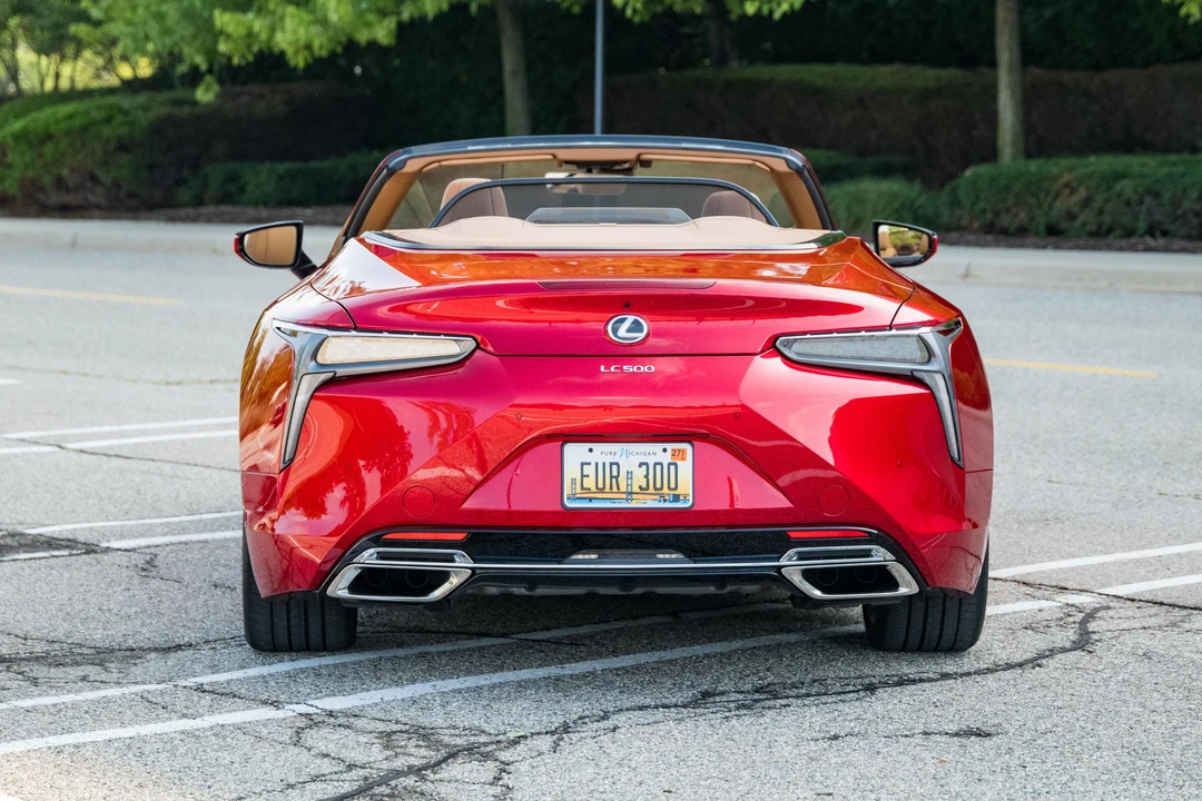 2026 Lexus LC - Image 5 of 31