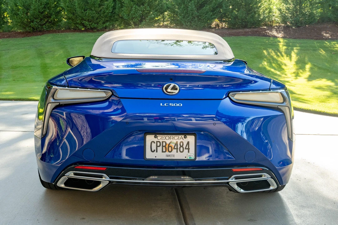 2026 Lexus LC - Image 14 of 31