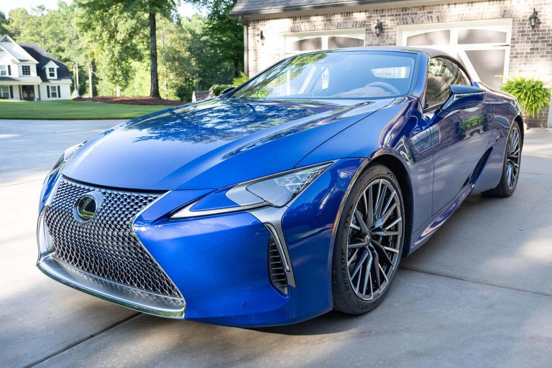 2026 Lexus LC - Image 11 of 31