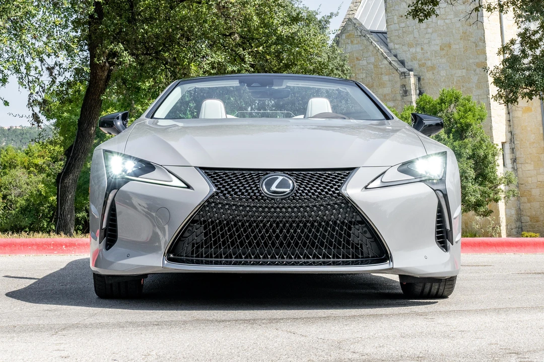 2026 Lexus LC - Image 6 of 31