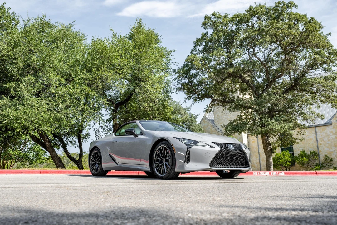 2026 Lexus LC - Image 21 of 31
