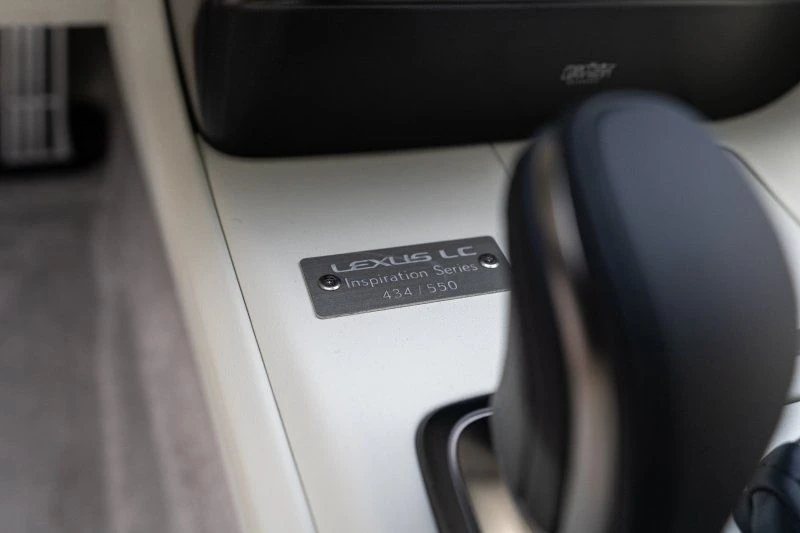 2026 Lexus LC - Image 13 of 31