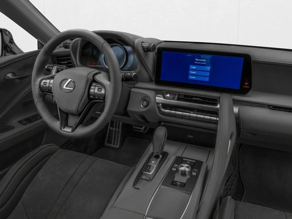2026 Lexus LC - Image 11 of 11