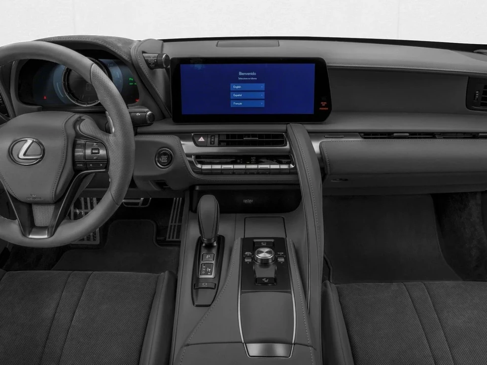2026 Lexus LC - Image 5 of 11
