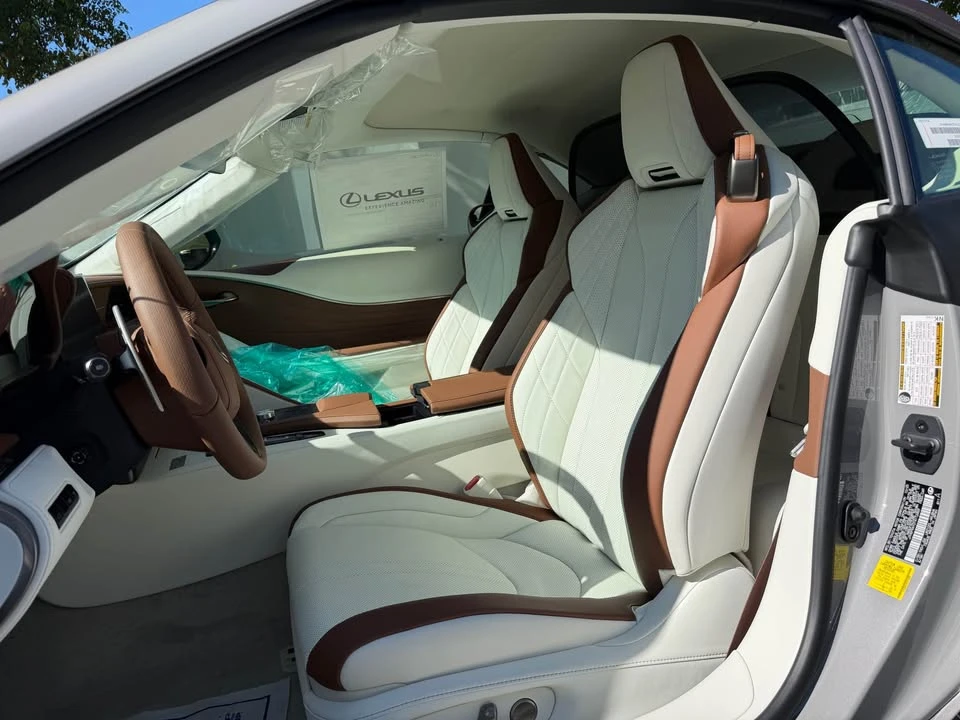 2026 Lexus LC - Image 6 of 7
